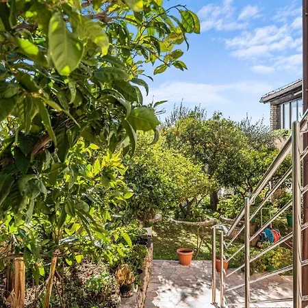 Guest house In - Barun - Sea View And